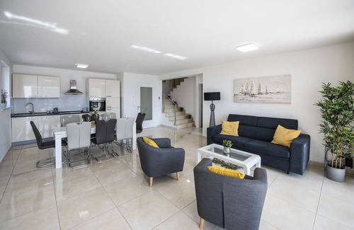 Novalja Villa | Luxury Villas Royal II with Private Pool