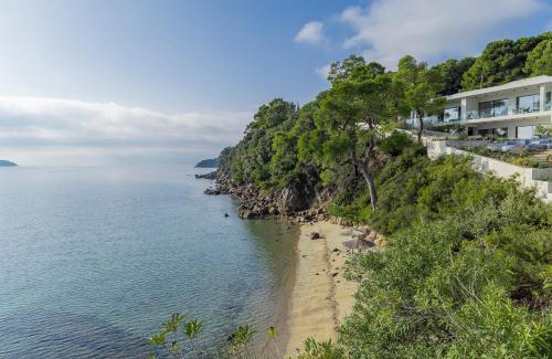 Achladies Villa | Luxury Villas Skiathos