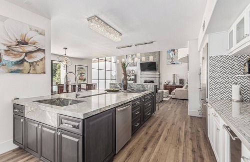 Central Scottsdale House | Luxury w/Tennis Courts, Pools & Lakes Scottsdale