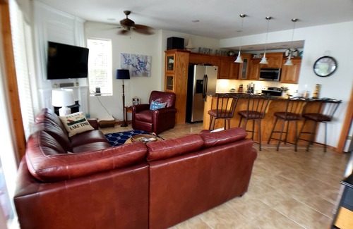 Climax Springs House | Luxury * Waterfront * Quiet Family Cove * Kayaks * Fabulous Dock * Great Views