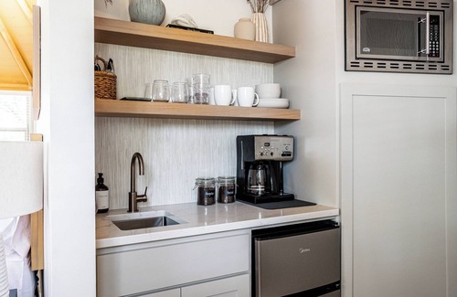 Fredericksburg House | Luxury Yurt in Texas Wine Country