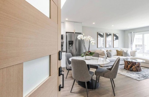 Daly City House | Luxury4br/3ba Kitchen/Parking/Laundry/Near SFO