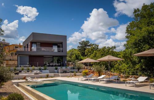 Vrbnik Villa | Luxusvilla Moana mit Olivenhain