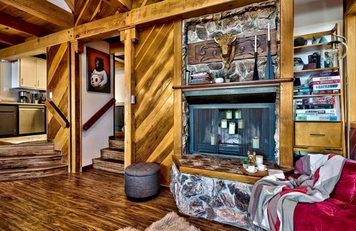 Zephyr Cove Cabin | LX007 Skyfall lakeview house with dry sauna close to Edgewood