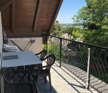 Balatonalmadi Apartment | Márta Apartman