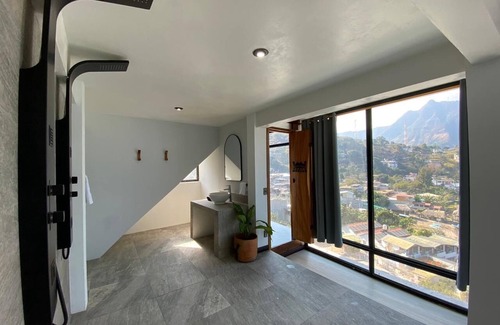 San Pedro La Laguna Hotel | Mónaco