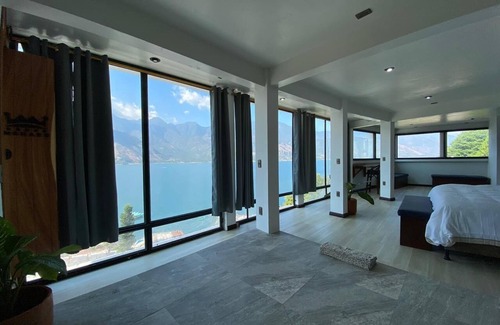 San Pedro La Laguna Hotel | Mónaco