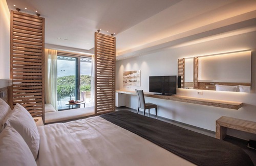 Sivota Hotel | Mövenpick Resort Agios Nikolaos Sivota