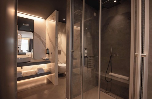 Sivota Hotel | Mövenpick Resort Agios Nikolaos Sivota