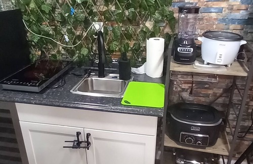 Garrisonville House | M&H Sweet Home is a very cozy place to relax and great area for vacation.