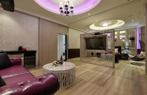 Caotun Hotel | M Hotel