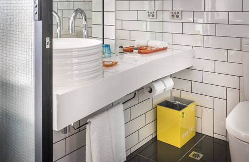 Auckland Central Business District Hotel | M Social Auckland