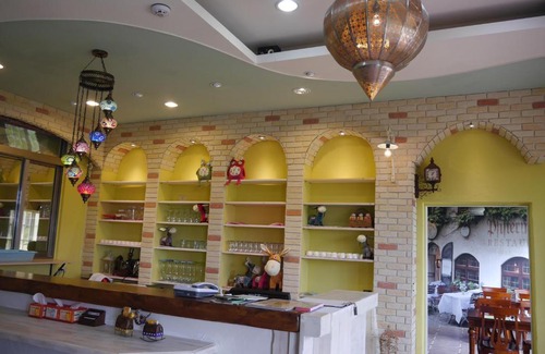 Madou House | Ma Dou Donkey Kitchen B&B