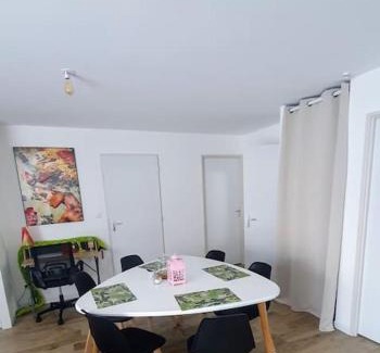 Acquigny House | Ma petite maison, non accessible aux personnes à mobilité réduite