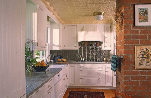 Marble Dale Apartment | Mabels Hollow Farm, En suite bedroom farm stay,