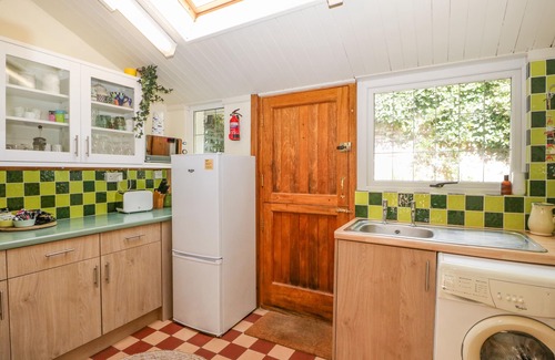 Budleigh Salterton Cottage | Mackerel Cottage
