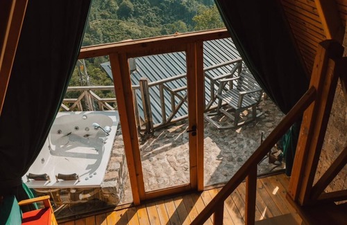 Ayder House | Madağ Bungalov