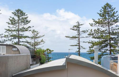 Dee Why Apartment | MadeComfy Trendy Apartment on Dee Why Beach