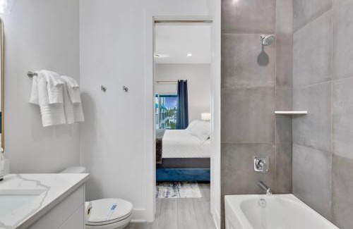 Madeira Beach Apartment | Madeira Luxe Retreat