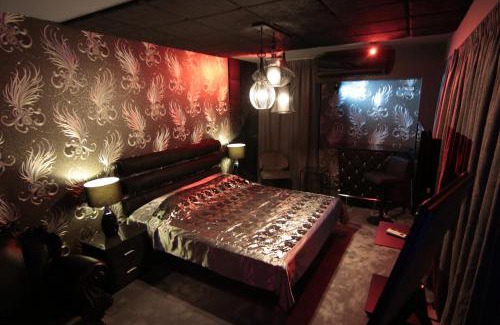 Athens Hotel | Madison