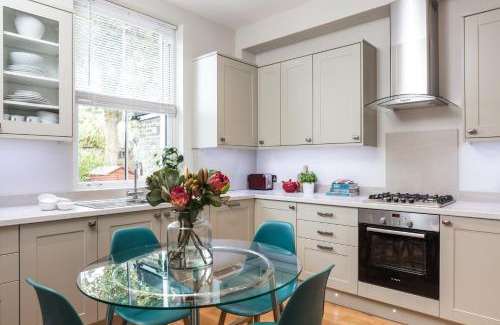 Balham Apartment | Madison Hill - Byrne Garden 1 - Two bedroom home