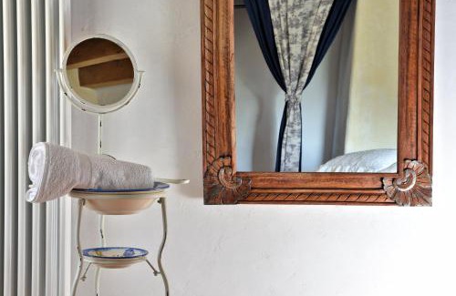 Paullo House | Madonna della Corte
