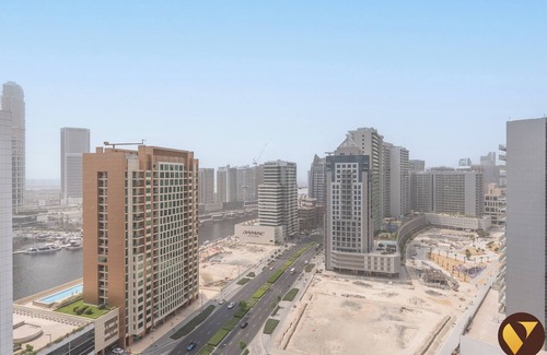 Madinat Zayed Apartment | MAG Stylish Studio in Business Bay Pool
