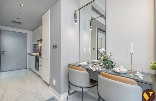 Madinat Zayed Apartment | MAG318 Lux Burj Khalifa Walk Pool View