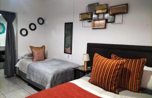 Langenhoven Park Bed & Breakfast | Magalies B&B LANGENHOVENPARK