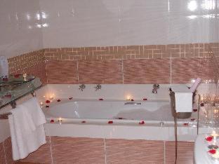 Simon's Town House | Magellans Hotel