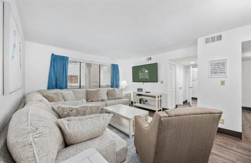 Myrtle Beach Apartment | Magic Myrtle III On the Beach Pet Friendly