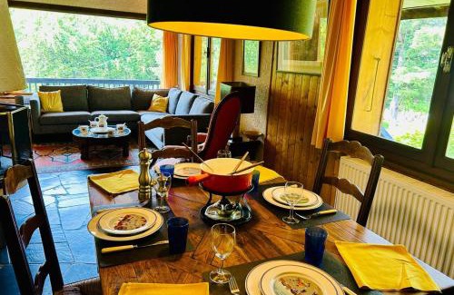 Les Praz-de-Chamonix Ski Chalet | Magnificent Chalet With View On The Mont Blanc