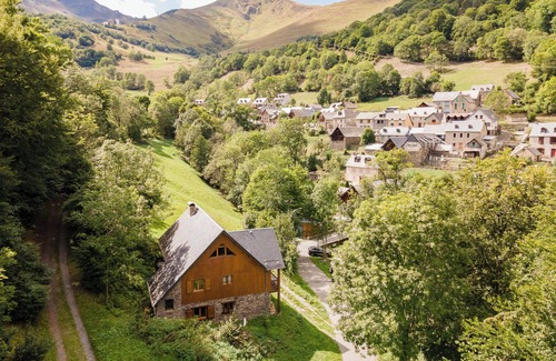 Gouaux-de-Larboust Ski Chalet | Magnificent chalet 3km from PEYRAGUDES PYRENEES LUCHON