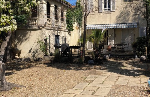 Fleury House | Magnificent manor house