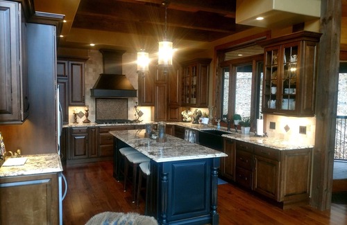 Maggie Valley House | Magnificent newly built home in Maggie Valley Country Club