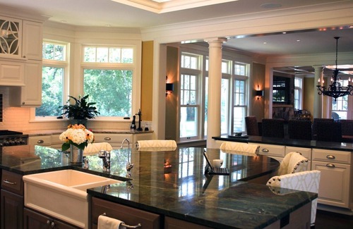 Oconomowoc Lake House | MAGNIFICENT OCONOMOWOC LAKE HOME AWAITS YOU!