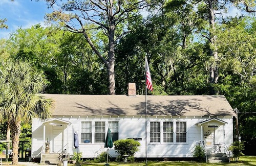 Daufuskie Island Villa | Magnificent Views of the Atlantic Ocean w/ Balcony