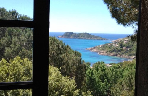 Ramatuelle House | Magnificent view, calm. Wonderful view, quiet, walking distance to sea 7 mns