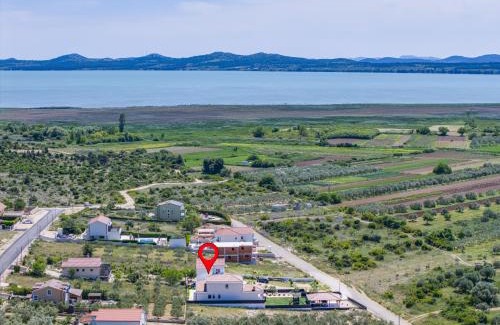 Pakostane Villa | Magnificent Villa Oasis with extra large pool