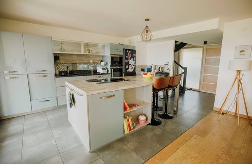 Argonay Villa | Magnificent villa - View & pool 10 min from Annecy