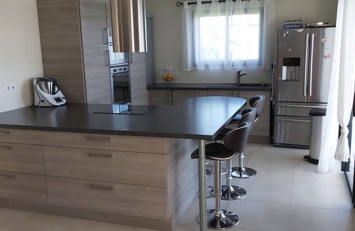 Cers Villa | Magnificent villa with secure swimming pool close to beaches