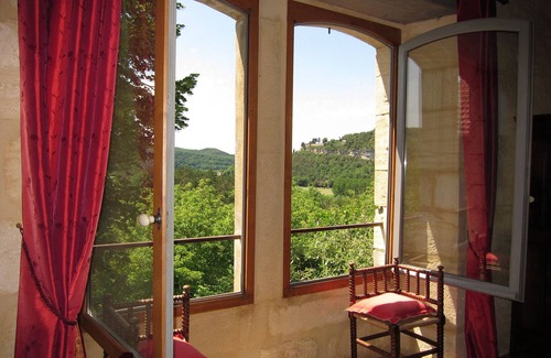 Cenac-et-Saint-Julien House | magnificient 16th century MANOR HOUSE with POOL and JACUZZI