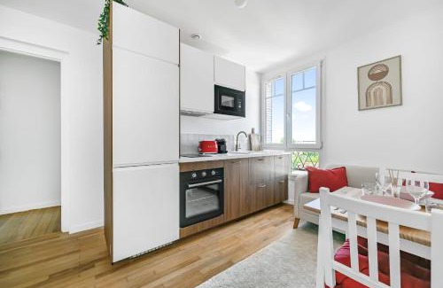 Centre Apartment | Magnifique appart rénové La Défense Paris Gare 2Pers