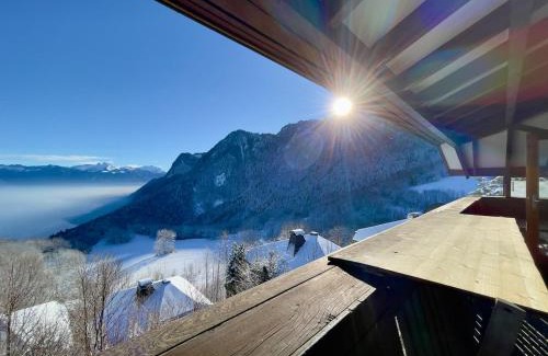 Thollon-les-Memises House | Magnifique Chalet Avec Vue Panoramique sur le Lac Léman