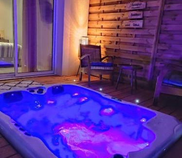 Les Plantiers Villa | Magnifique cottage haut de gamme avec jacuzzi l'attrape rêve