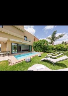 El Makina Villa | Magnifique Villa soso