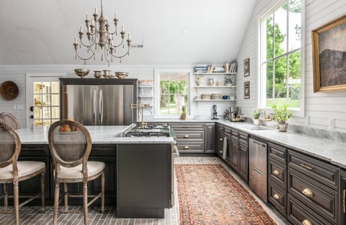 Columbia House | Magnolia Acres- Historic Country Estate