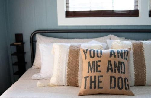 Smithville House | Magnolia Bottoms A Dogs Paradise