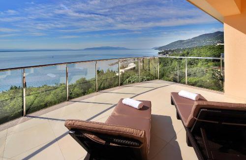 Icici Apartment | Magnolia