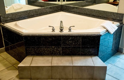 Magnolia Hotel | Magnolia Inn And Suites